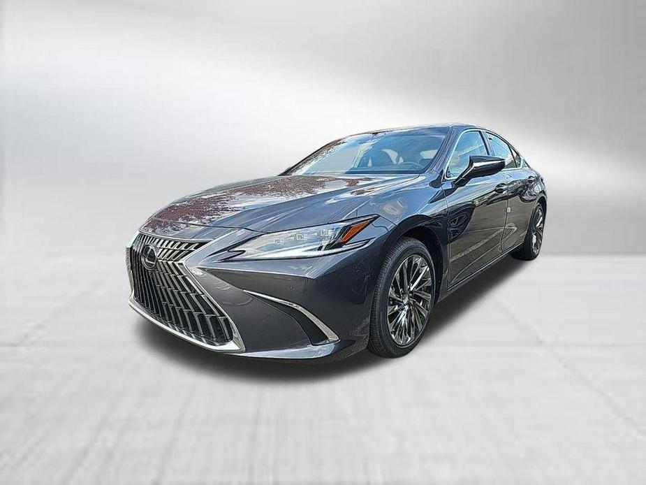 new 2025 Lexus ES 300h car, priced at $57,264