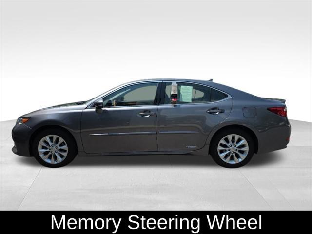 used 2014 Lexus ES 300h car, priced at $19,000