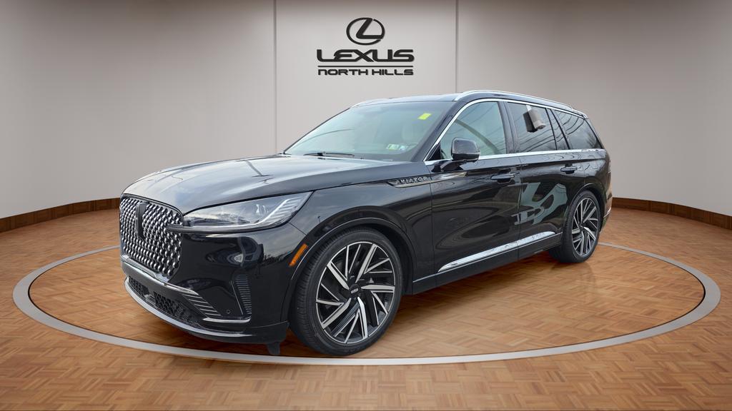 used 2025 Lincoln Aviator car, priced at $82,950