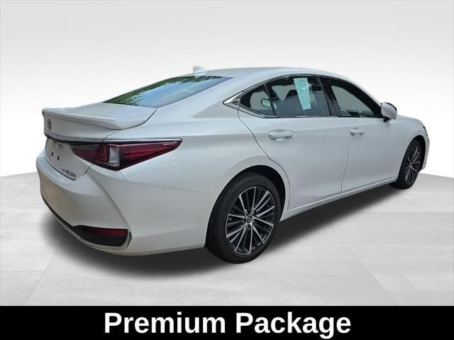 used 2023 Lexus ES 250 car, priced at $37,989