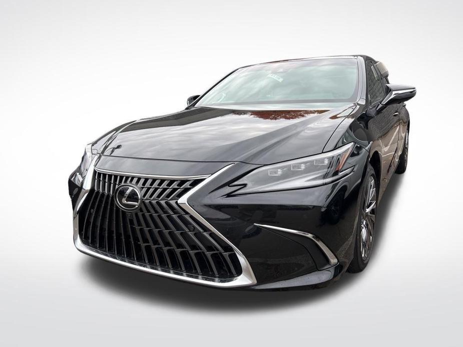 new 2025 Lexus ES 300h car, priced at $56,580