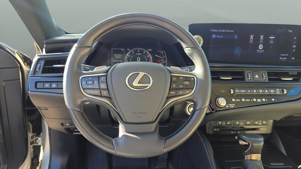 used 2022 Lexus ES 350 car, priced at $44,050