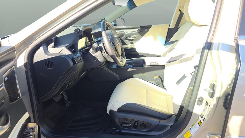used 2022 Lexus ES 350 car, priced at $44,050