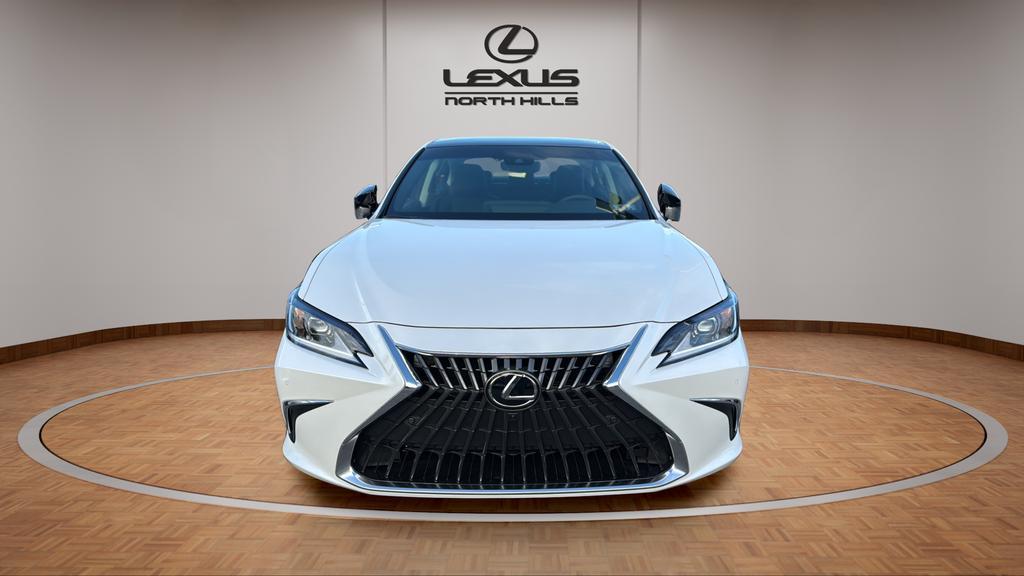 new 2025 Lexus ES 350 car, priced at $53,359