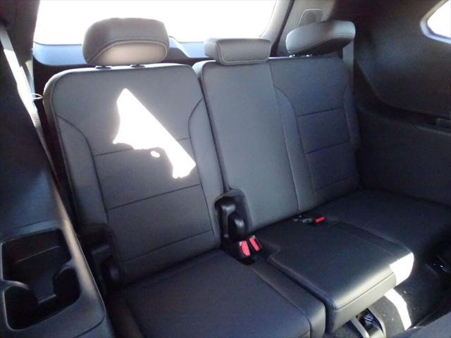 new 2025 Buick Enclave car, priced at $43,997