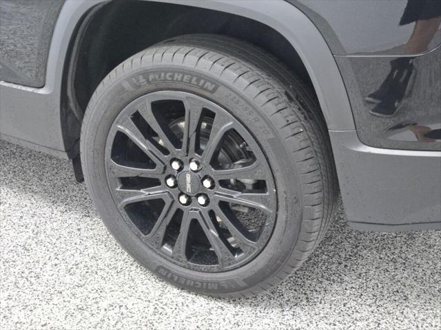 used 2022 GMC Acadia car, priced at $29,032