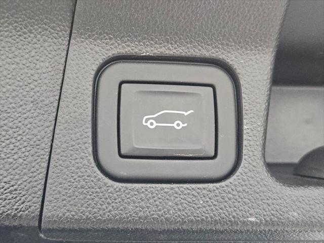 used 2022 GMC Acadia car, priced at $29,032