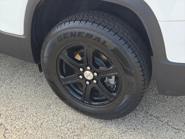 used 2022 GMC Acadia car, priced at $26,567