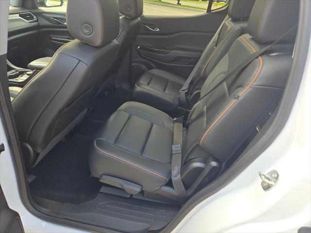 used 2022 GMC Acadia car, priced at $26,567
