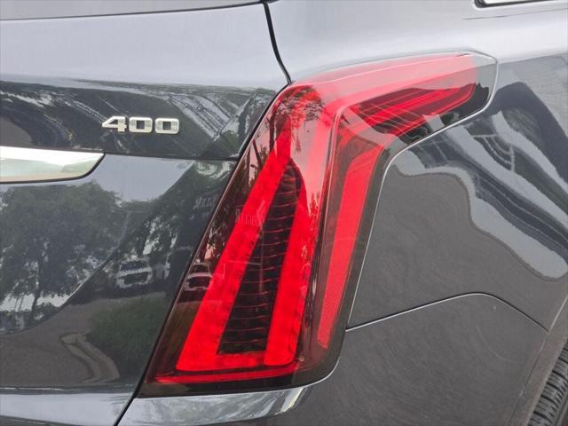 used 2021 Cadillac XT5 car, priced at $29,239