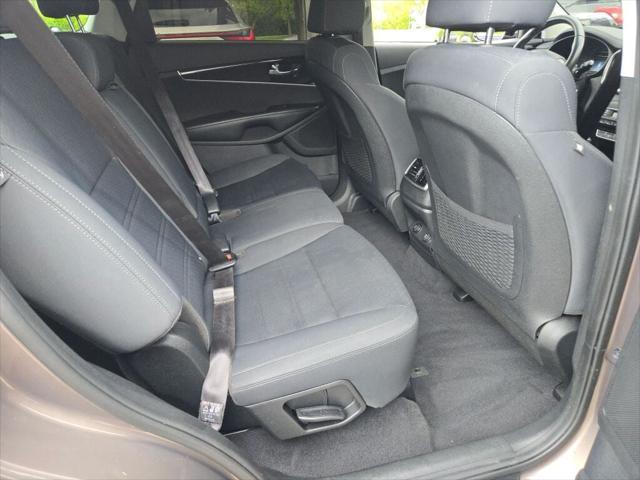 used 2019 Kia Sorento car, priced at $15,888
