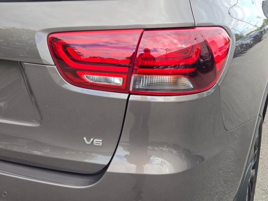 used 2019 Kia Sorento car, priced at $13,898