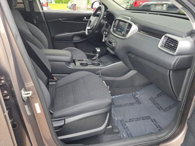 used 2019 Kia Sorento car, priced at $15,888