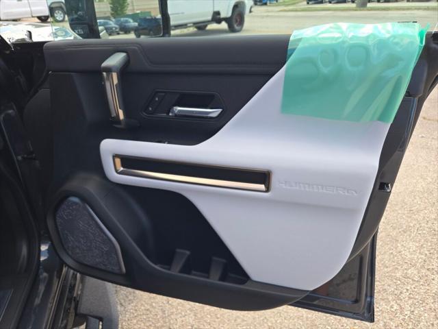 new 2025 GMC HUMMER EV SUV car, priced at $90,120