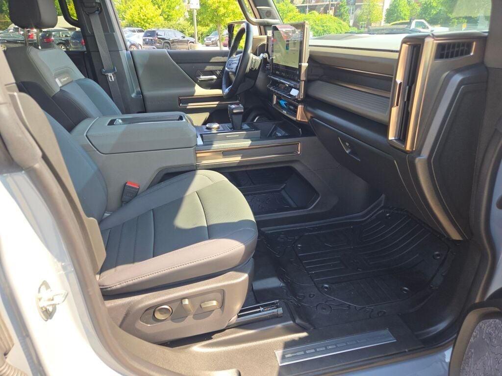 new 2025 GMC HUMMER EV Pickup car, priced at $107,997