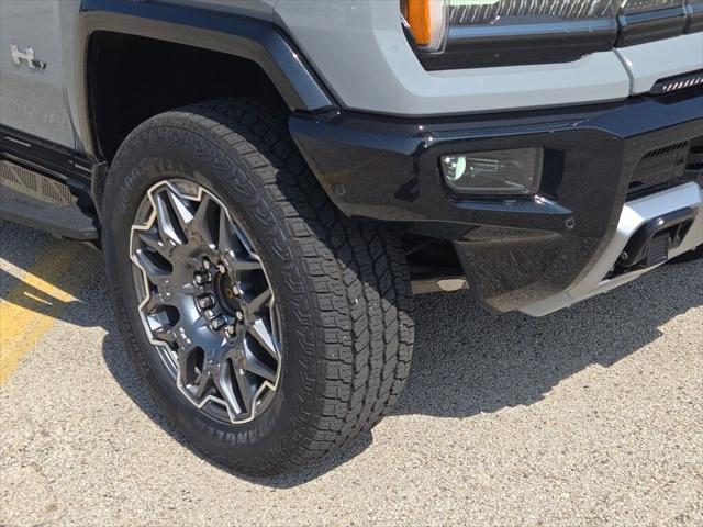 new 2025 GMC HUMMER EV Pickup car, priced at $110,107