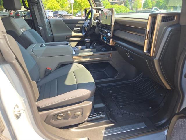 new 2025 GMC HUMMER EV Pickup car, priced at $110,107