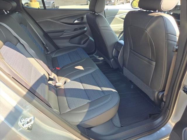 new 2025 Buick Envista car, priced at $23,497