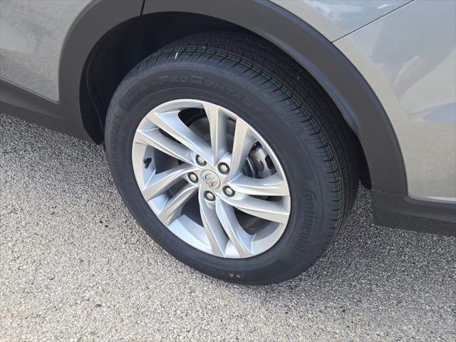 new 2025 Buick Envista car, priced at $28,050
