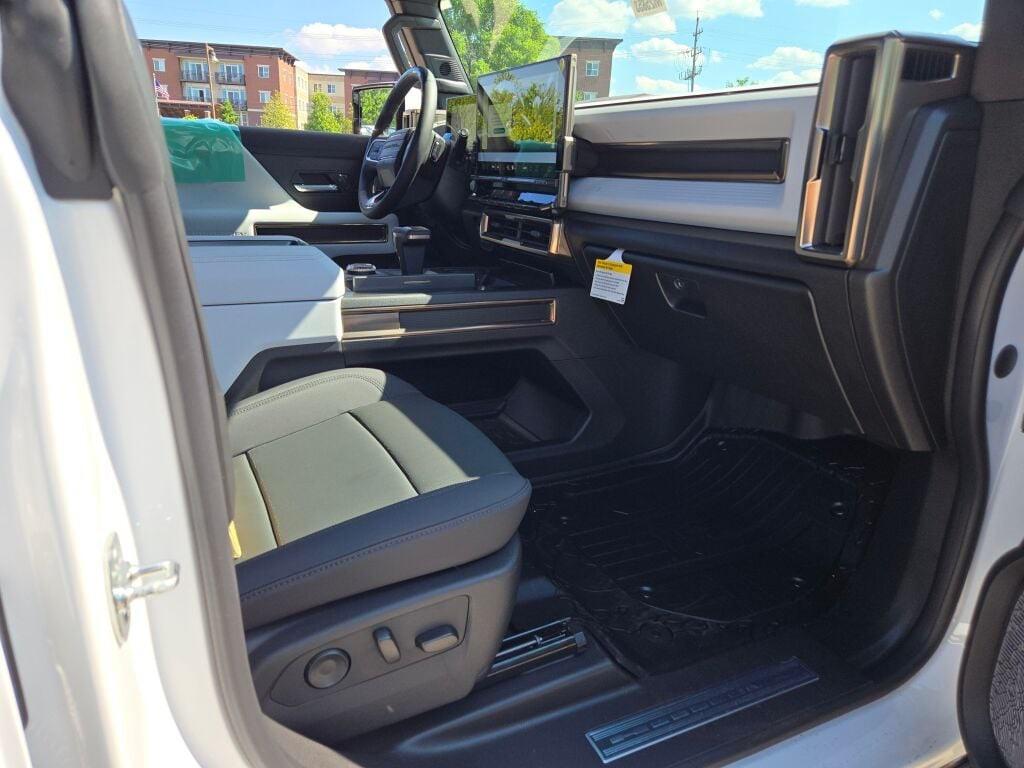 new 2025 GMC HUMMER EV Pickup car, priced at $88,997