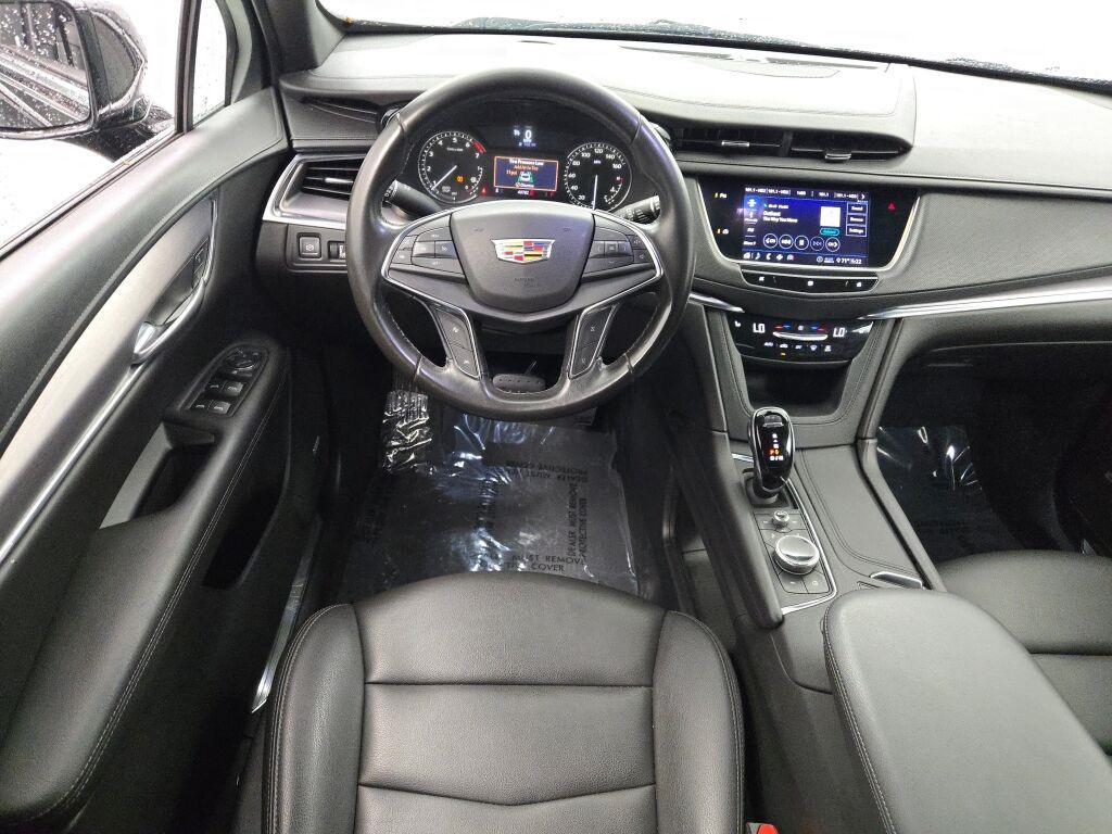 used 2020 Cadillac XT5 car, priced at $23,899