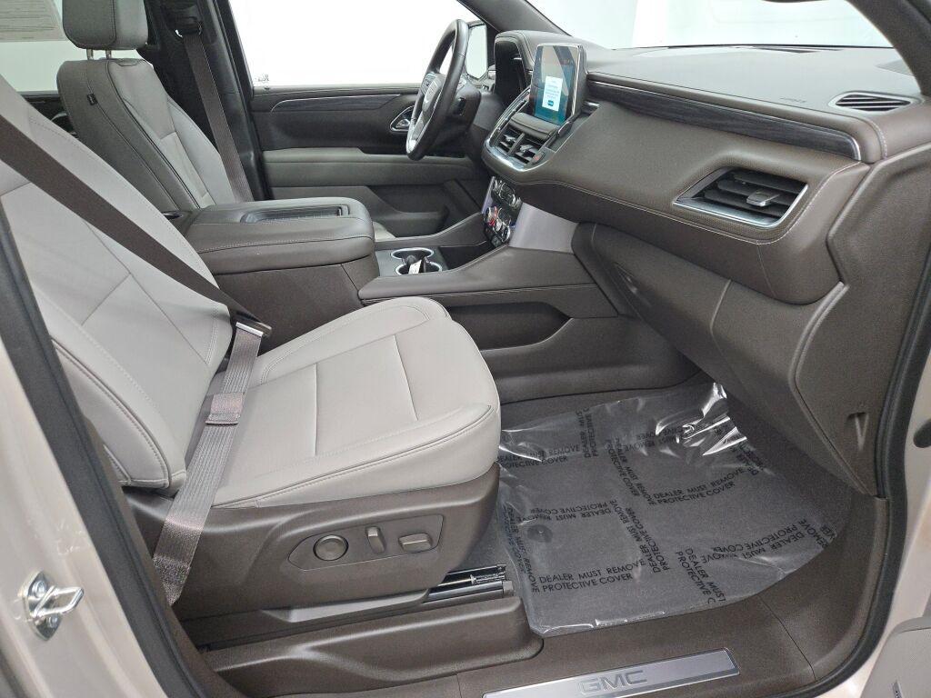 used 2023 GMC Yukon XL car, priced at $58,299