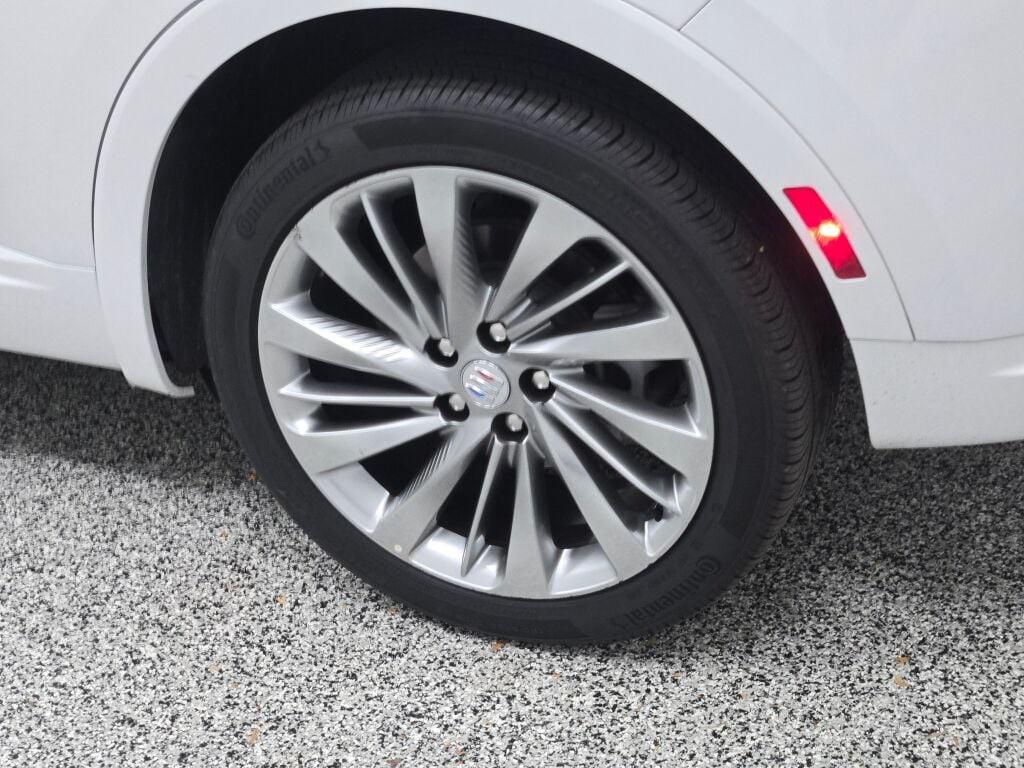 used 2024 Buick Envision car, priced at $35,899