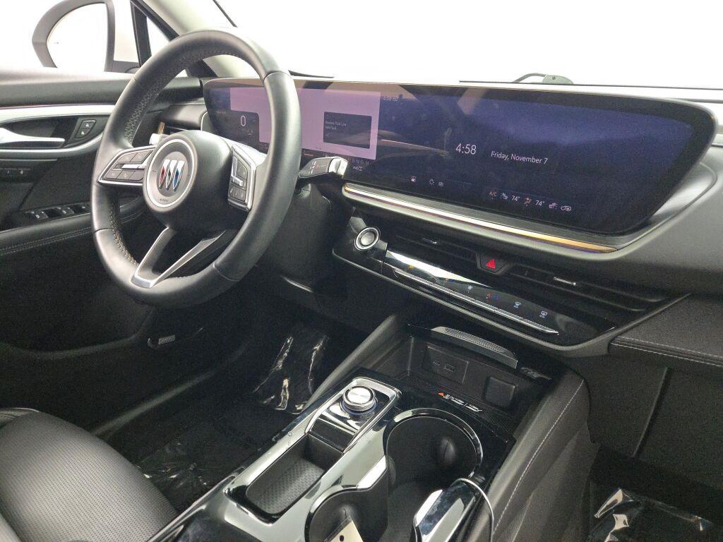 used 2024 Buick Envision car, priced at $35,899