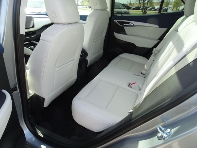 new 2025 Buick Envision car, priced at $47,595