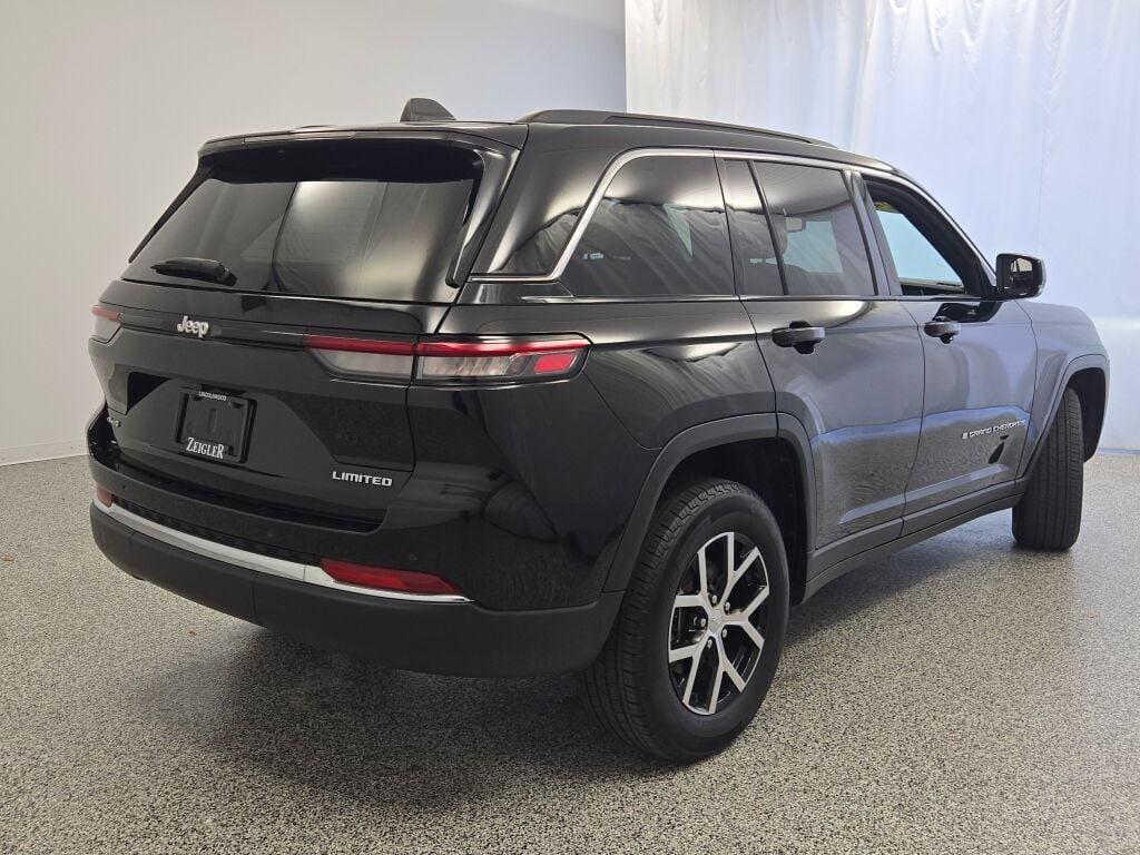 used 2024 Jeep Grand Cherokee car, priced at $29,999