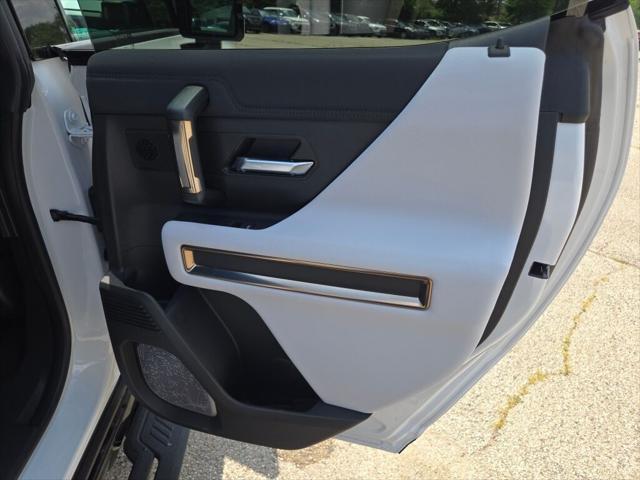 new 2025 GMC HUMMER EV Pickup car, priced at $96,750