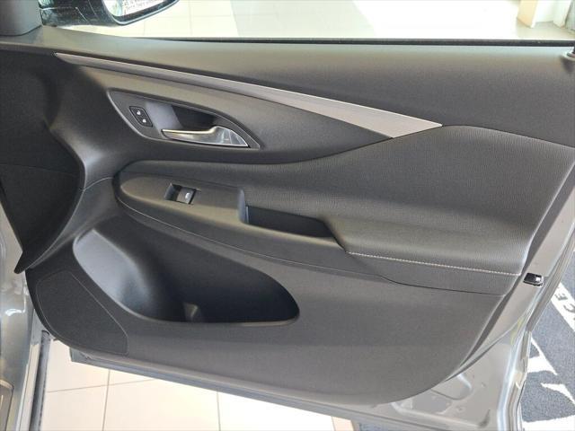 new 2025 Buick Envista car, priced at $31,660