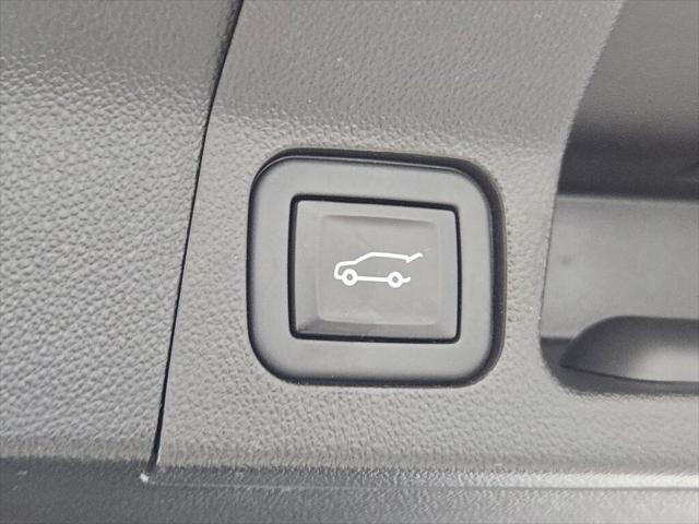 used 2022 GMC Acadia car, priced at $34,085