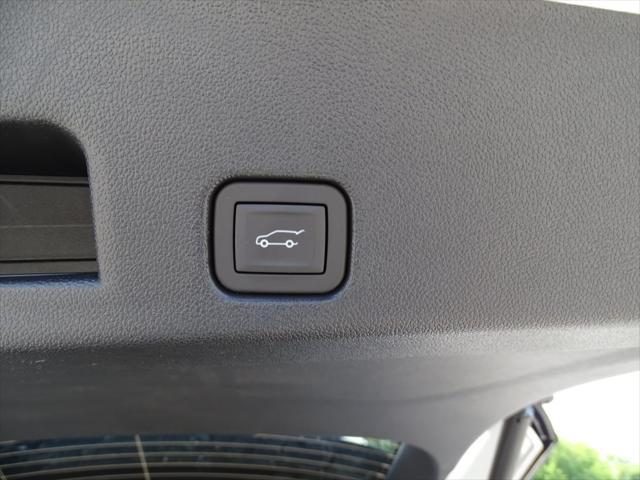 new 2025 Buick Enclave car, priced at $49,997