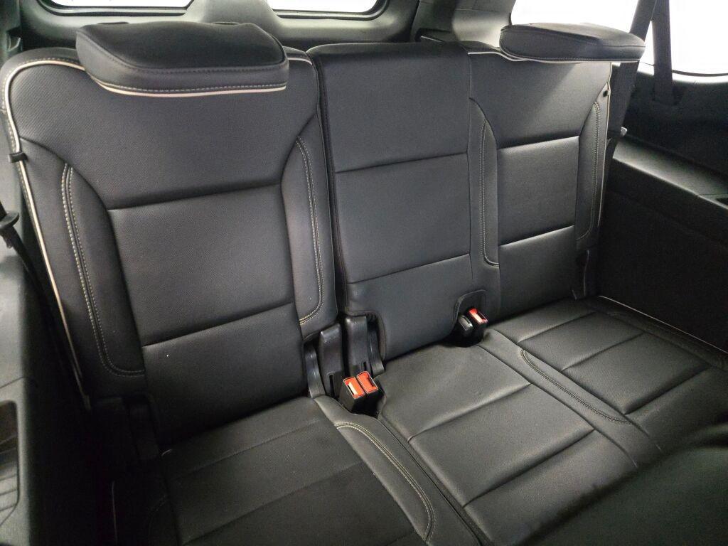 used 2022 GMC Yukon XL car, priced at $46,299
