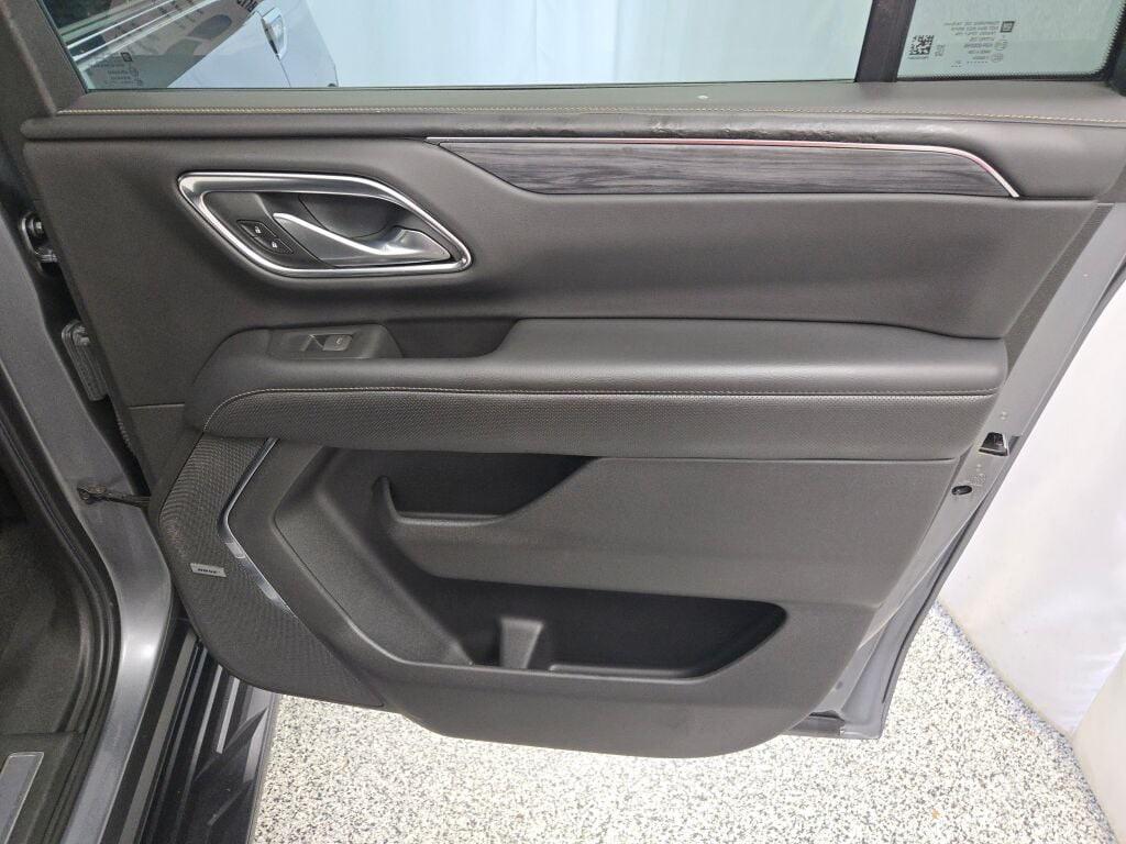 used 2022 GMC Yukon XL car, priced at $46,299