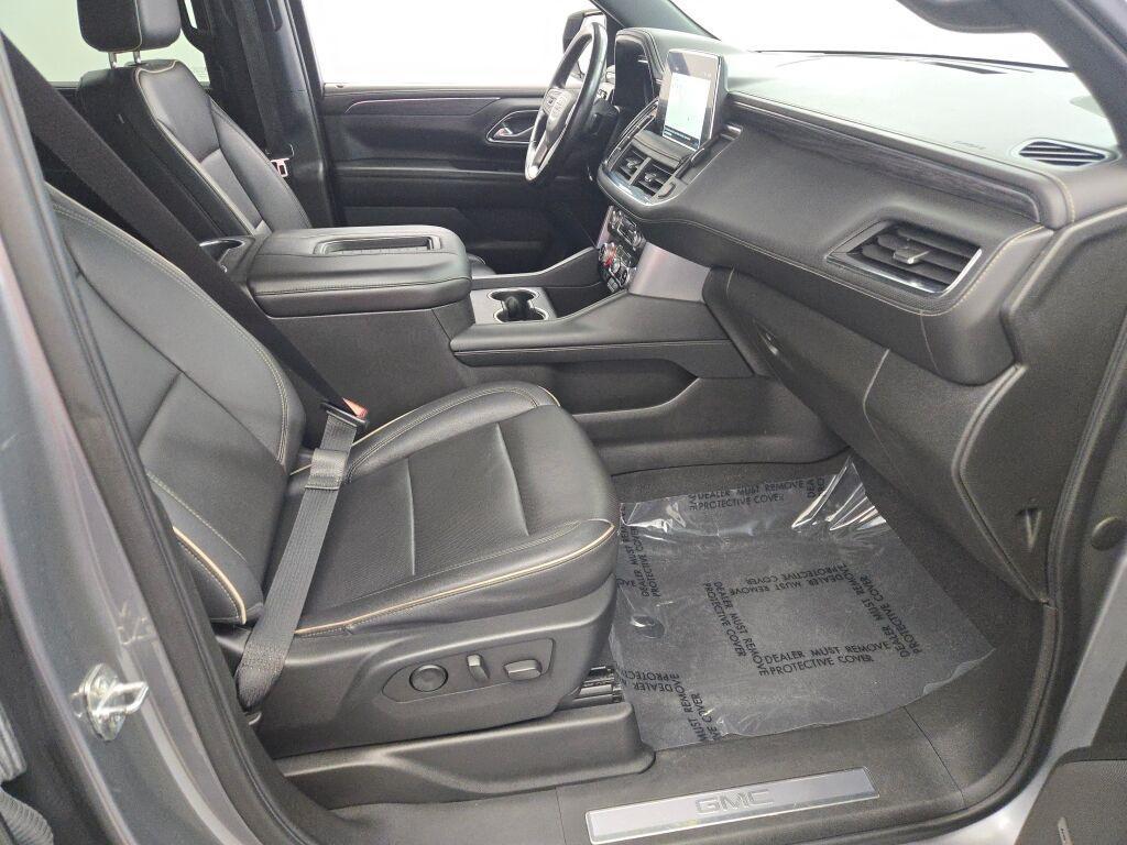 used 2022 GMC Yukon XL car, priced at $46,299