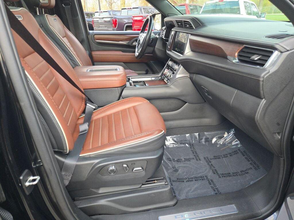 used 2023 GMC Yukon XL car, priced at $63,399