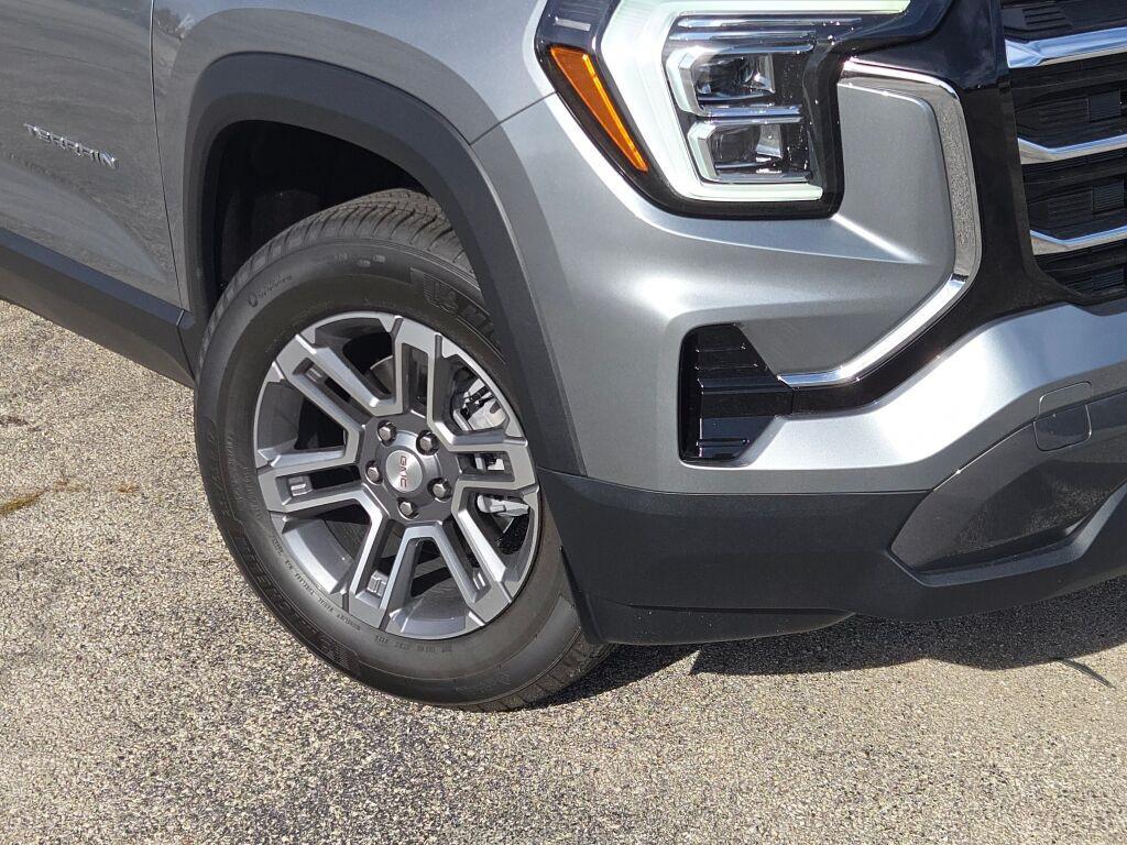 new 2026 GMC Terrain car, priced at $32,688