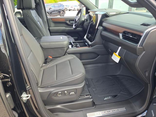 new 2025 GMC Yukon XL car, priced at $102,035