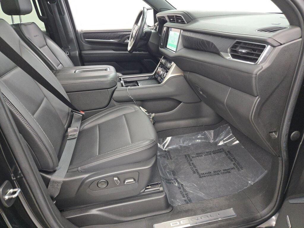 used 2022 GMC Yukon XL car, priced at $56,699