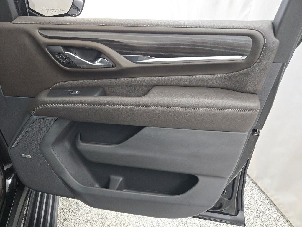 used 2021 GMC Yukon XL car, priced at $51,599