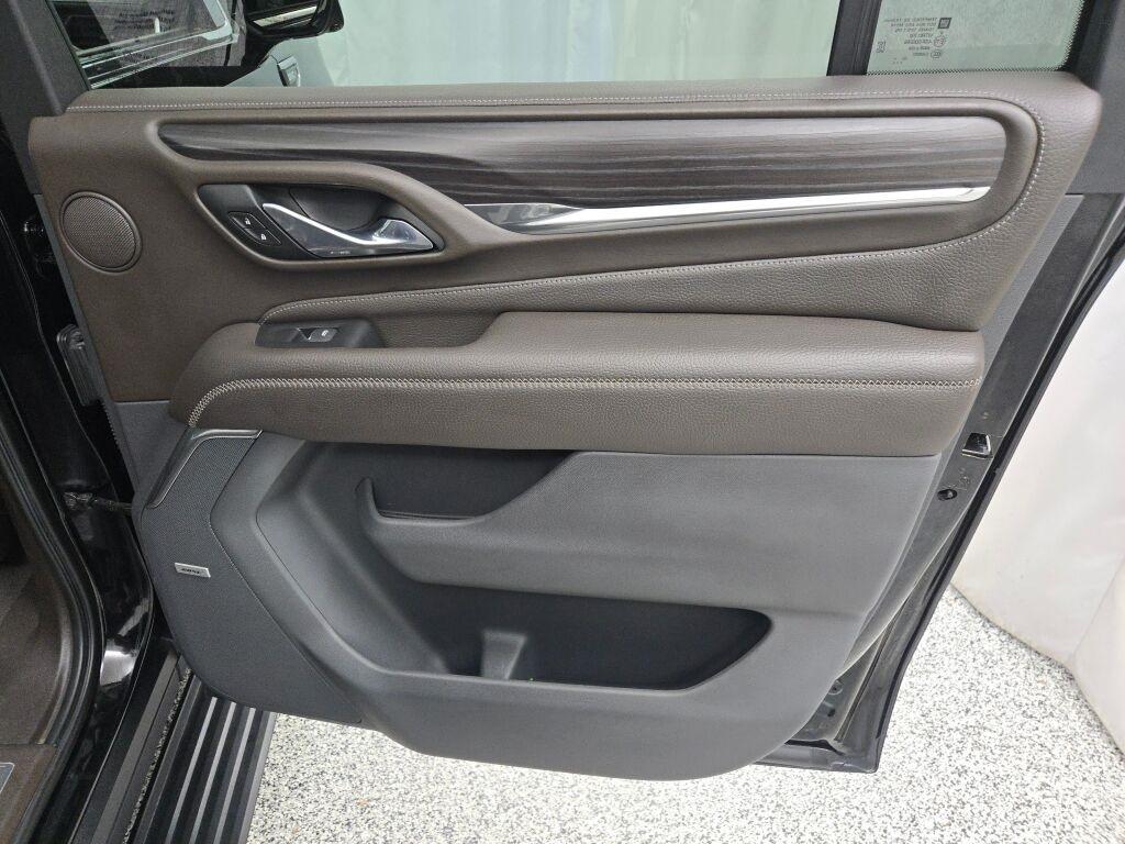 used 2021 GMC Yukon XL car, priced at $51,599