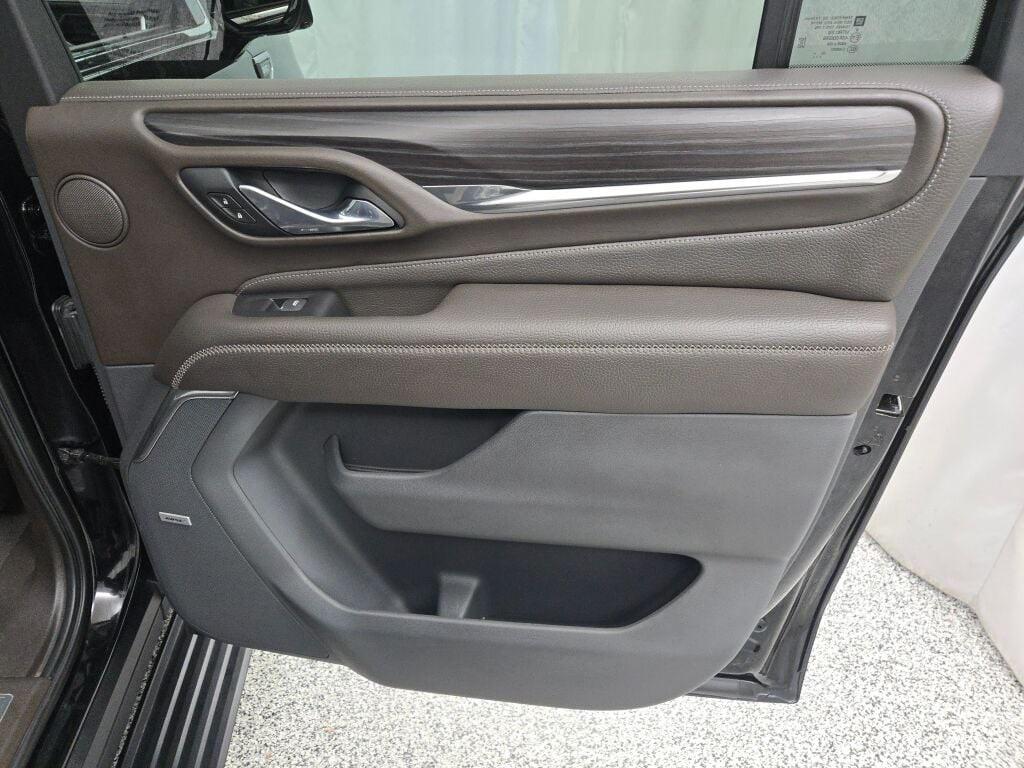 used 2021 GMC Yukon XL car, priced at $47,948