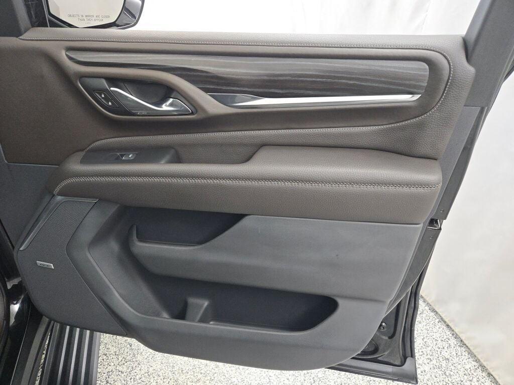 used 2021 GMC Yukon XL car, priced at $47,948