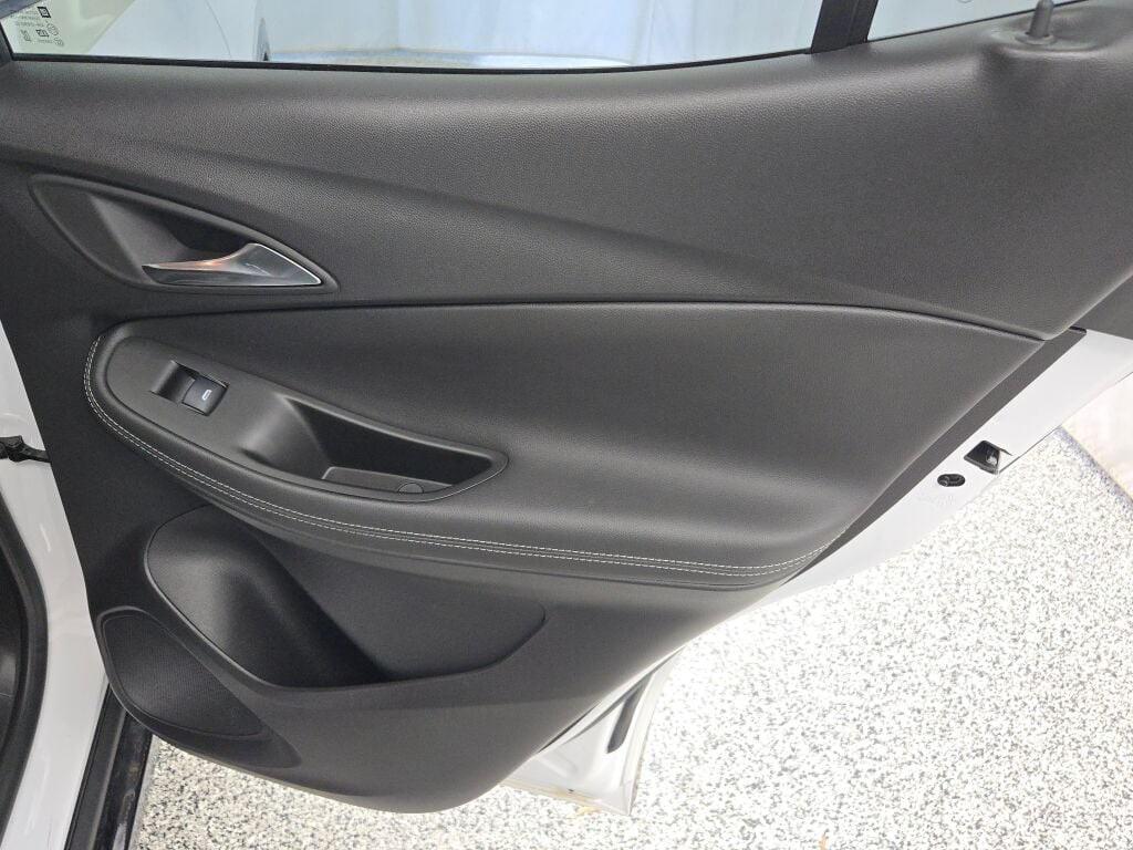 used 2024 Buick Encore GX car, priced at $22,299