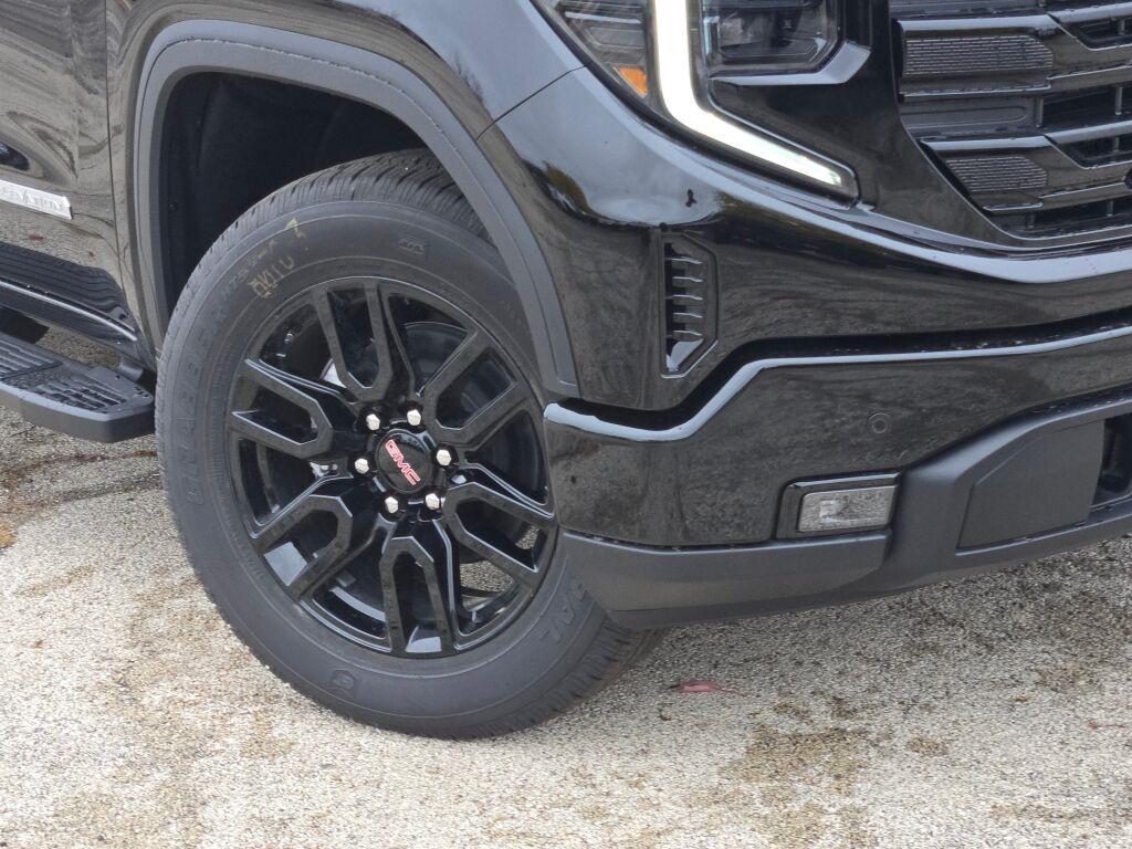 new 2026 GMC Sierra 1500 car, priced at $60,124