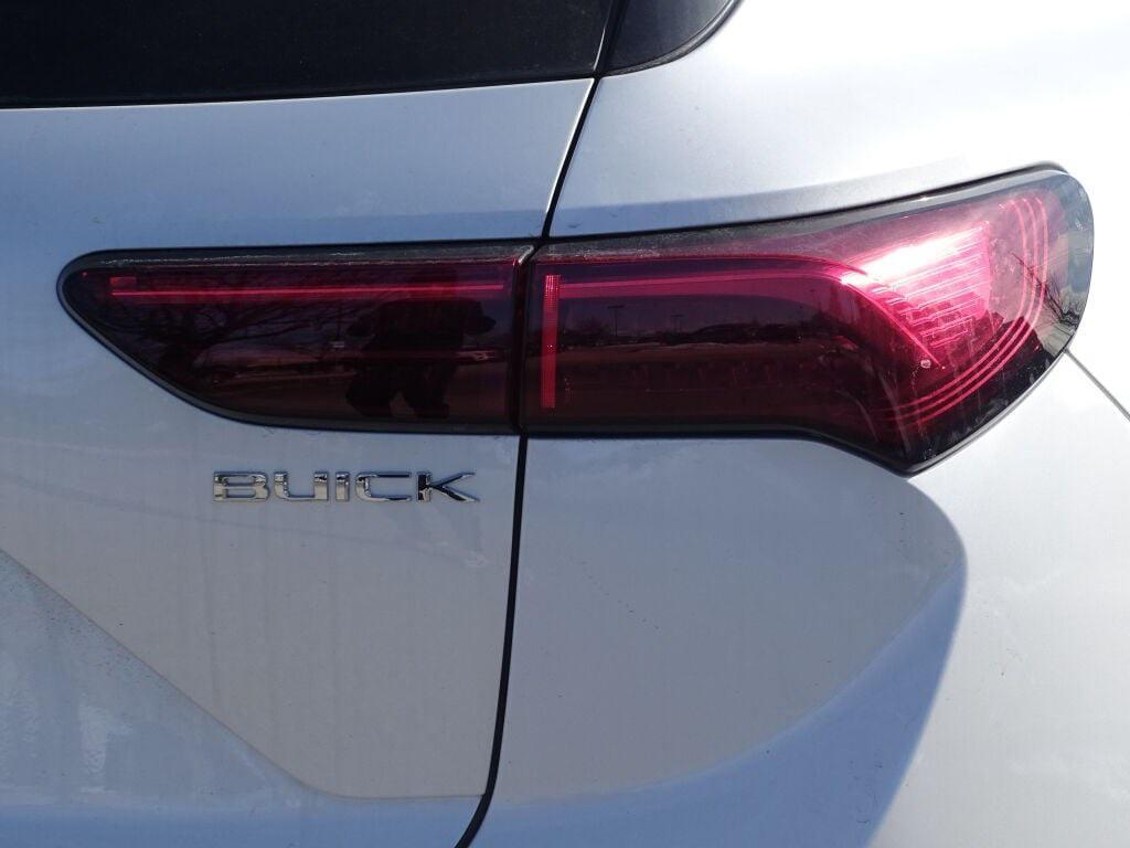 new 2025 Buick Envision car, priced at $39,497