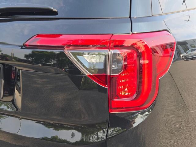 used 2023 GMC Acadia car, priced at $32,031