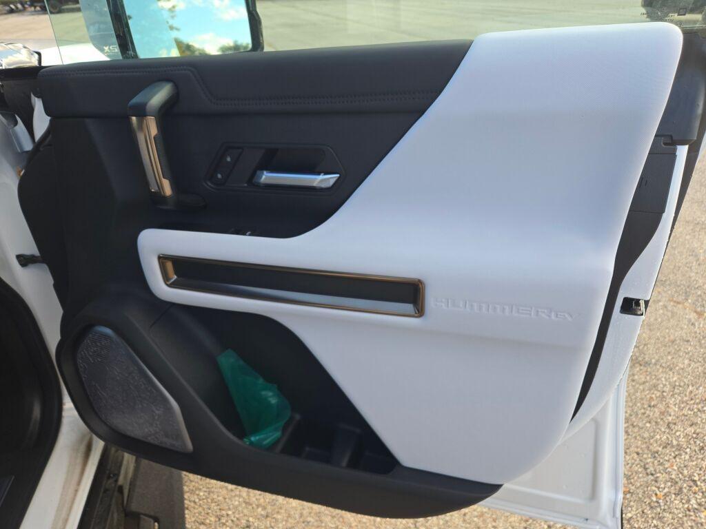 new 2025 GMC HUMMER EV Pickup car, priced at $90,997